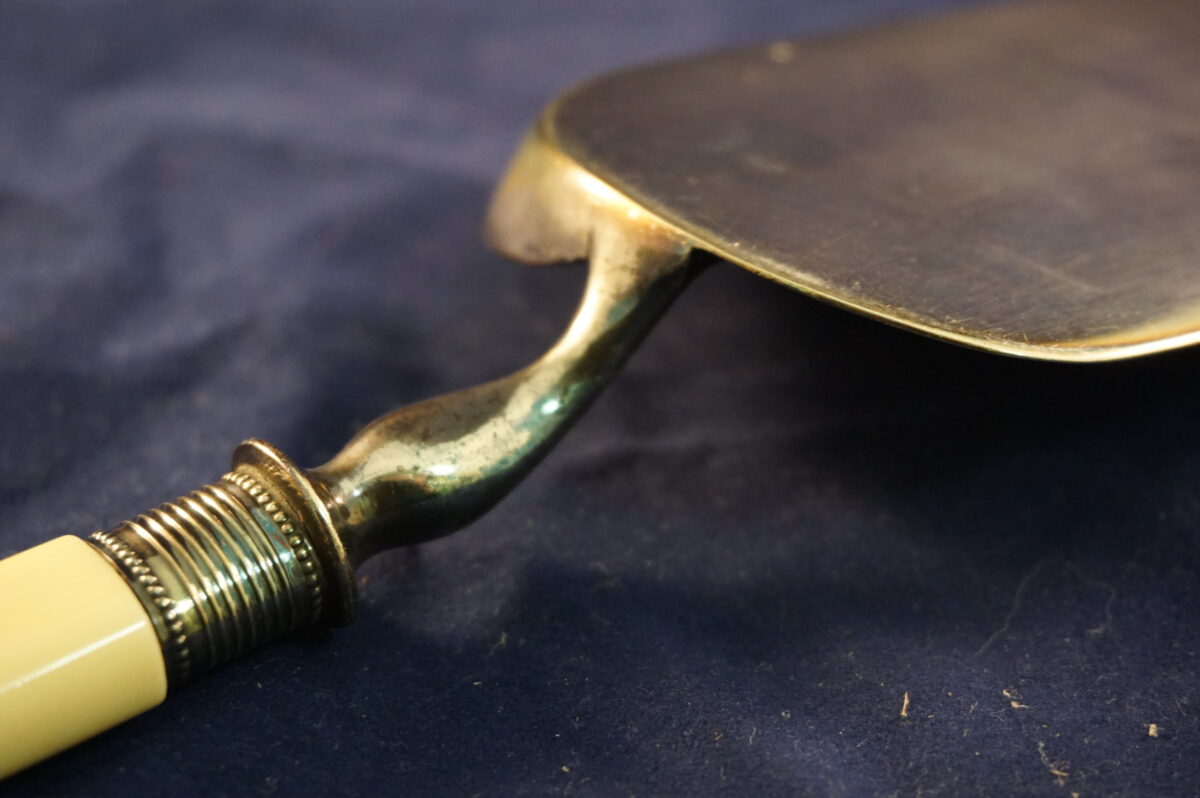 Antieke verzilverde schep met kunststof handvat - Afbeelding 8
