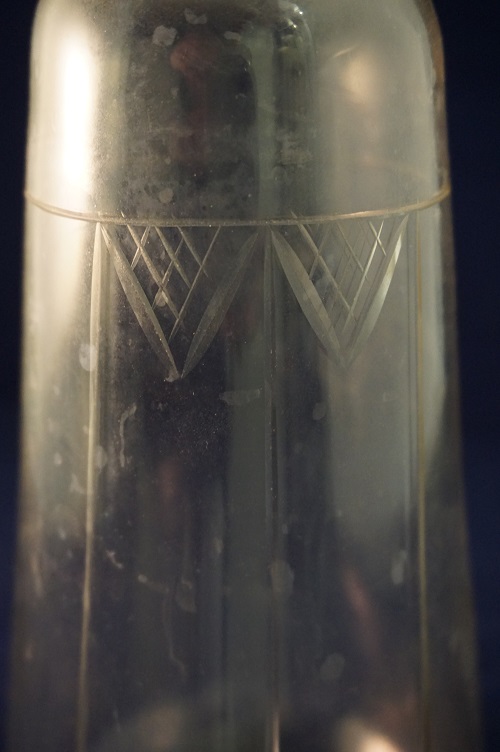 Antieke glazen schenkkan met metalen schenktuit - Afbeelding 6