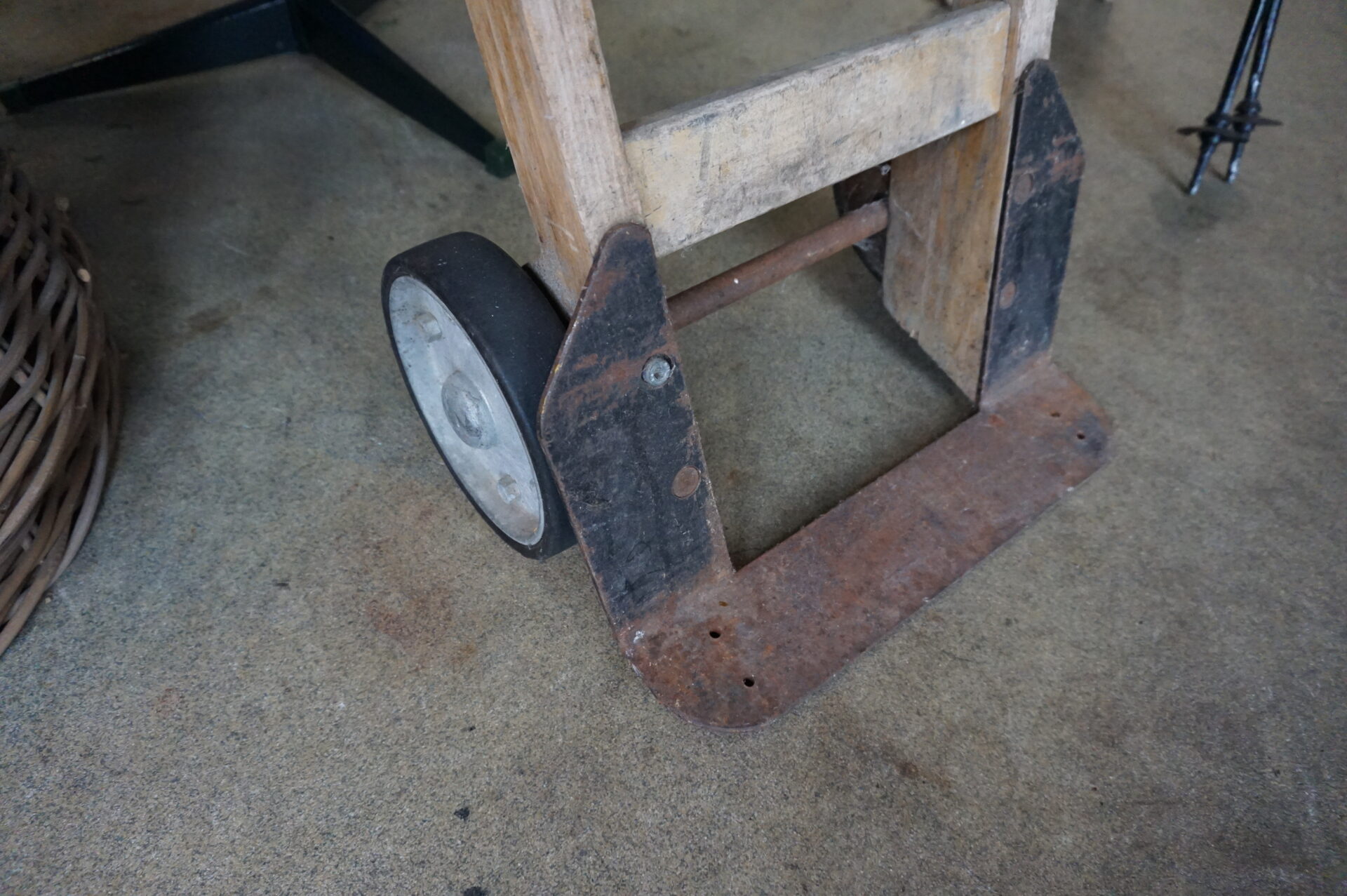 Antieke houten steekwagen - Afbeelding 3