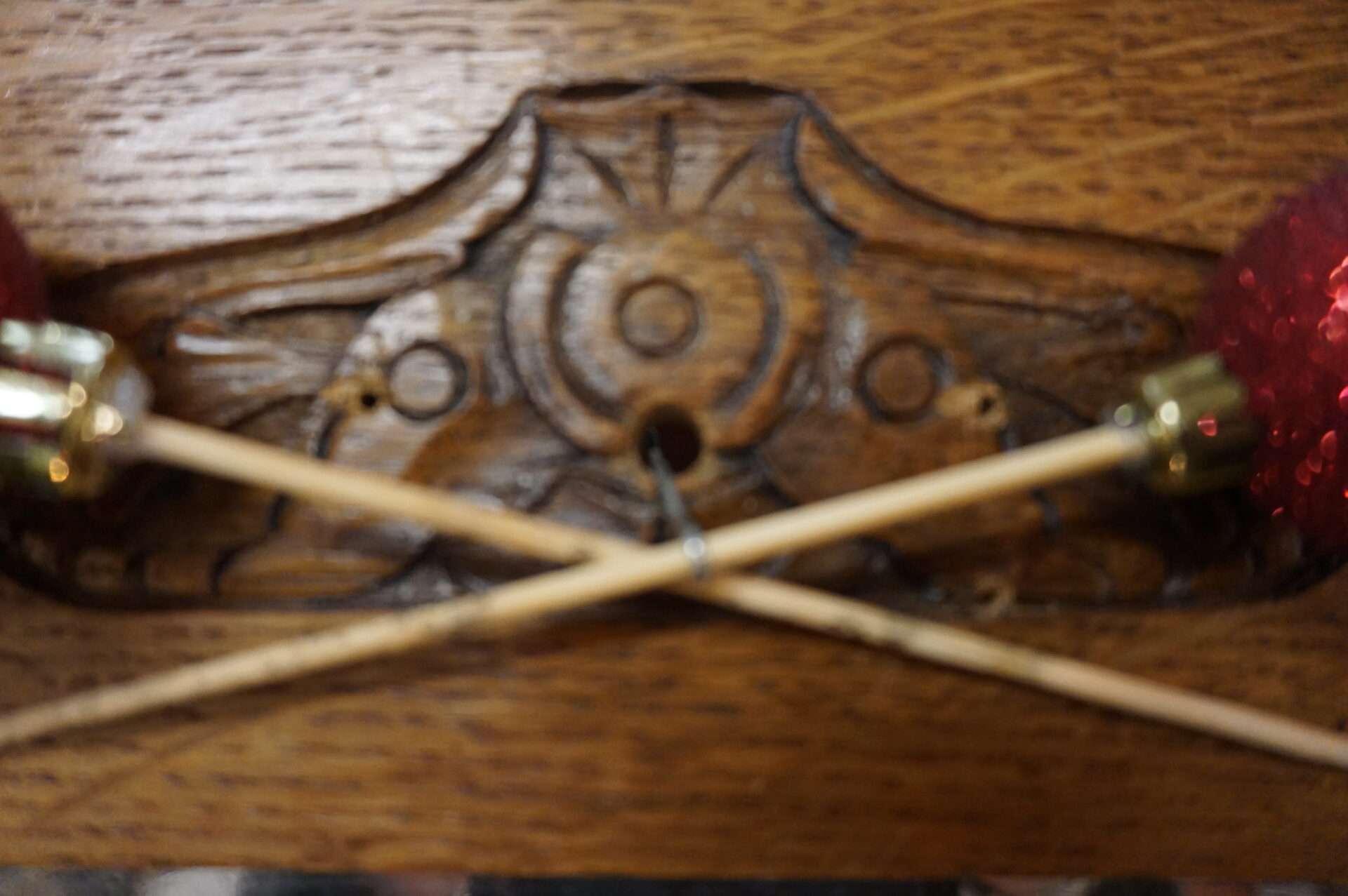 Antieke wastafelkast commode met marmer blad - Afbeelding 9