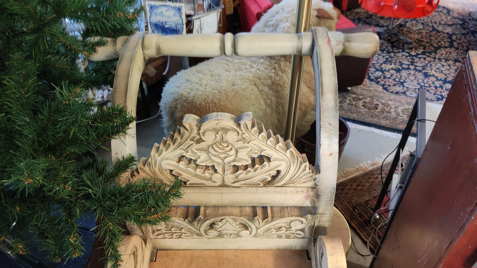 Antieke of vintage barokke arrenslee - Afbeelding 5