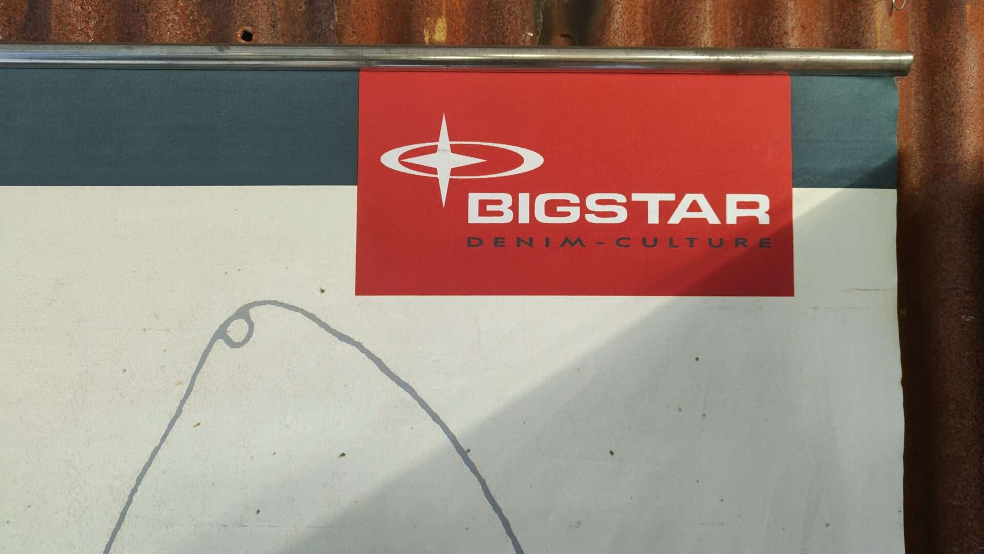 Reclameposter wanddoek voor het spijkerbroekenmerk BIGSTAR - Afbeelding 5