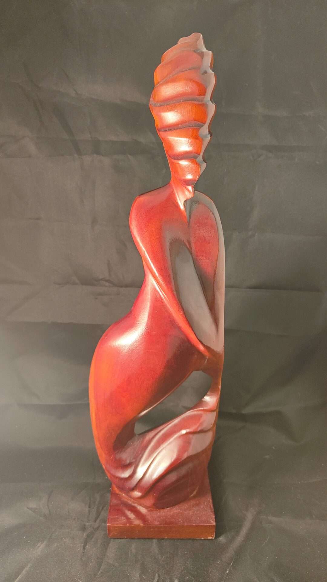 Houten sculpture vrouw - Afbeelding 3