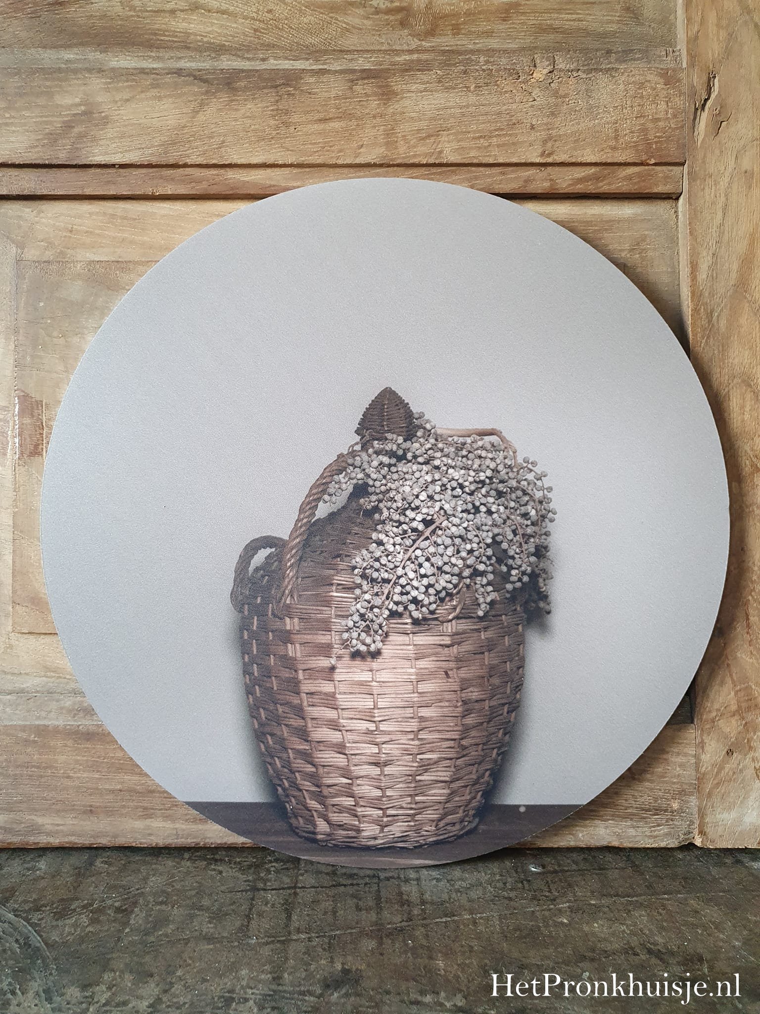 Muurcirkel. Dadeltak op gistfles. - Afbeelding 2