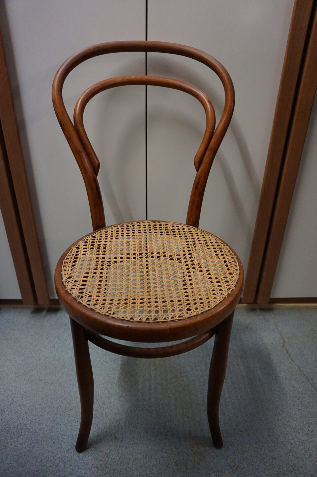 Twee Thonet bistrostoelen eetstoelen - Afbeelding 7