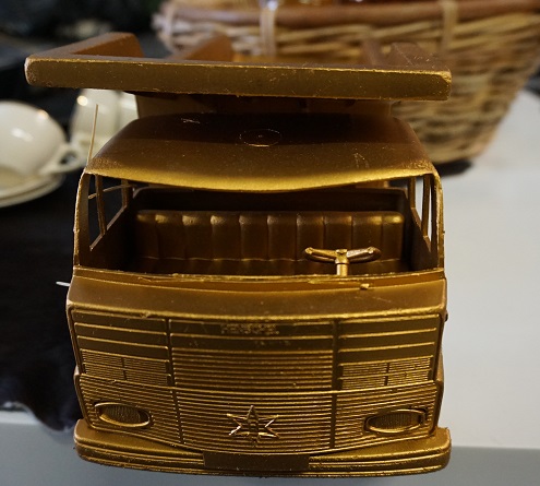 Vintage speelgoed miniatuur kiepwagen goudkleurig - Afbeelding 4