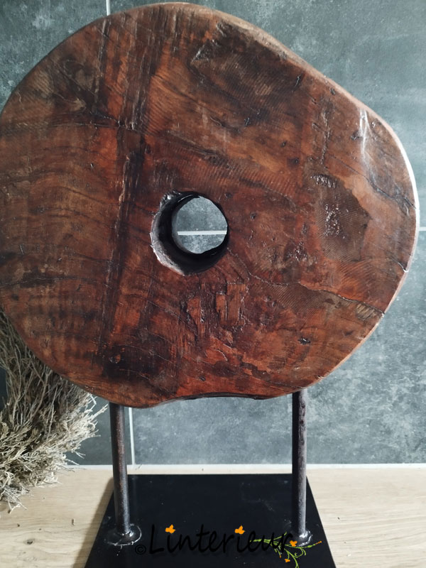 Wheel on stand decoratie beeld - Afbeelding 4