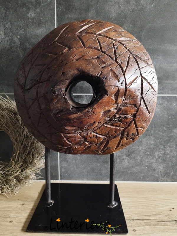 Wheel on stand decoratie beeld - Afbeelding 2