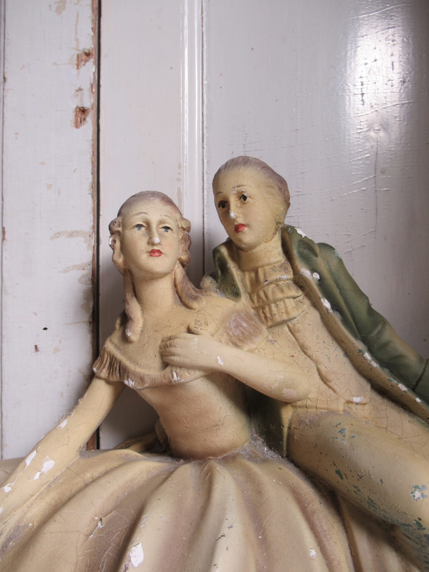 groot oud beeld, gips - Afbeelding 3