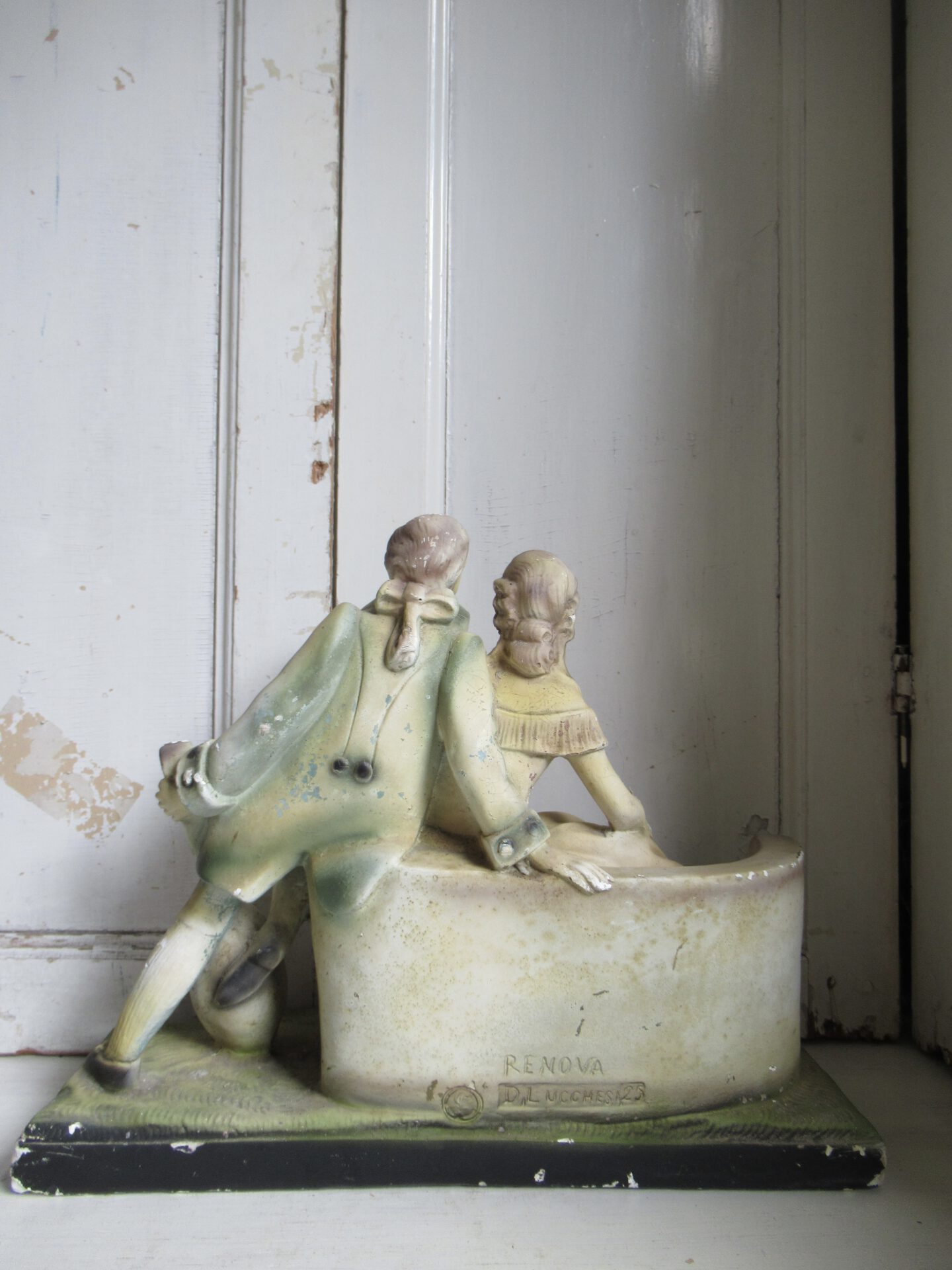 groot oud beeld, gips - Afbeelding 4