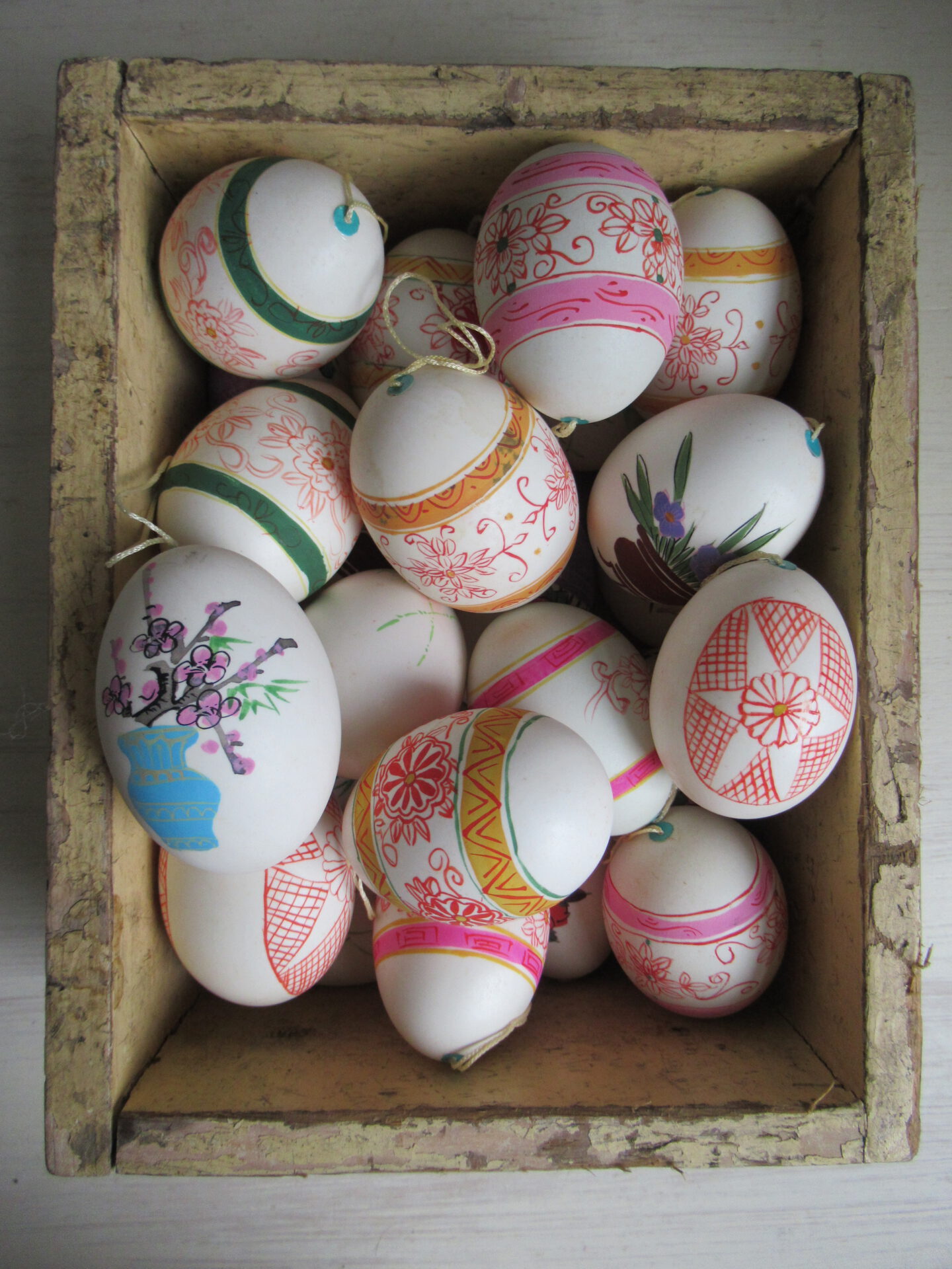 oud handbeschilderd paasei - Afbeelding 2