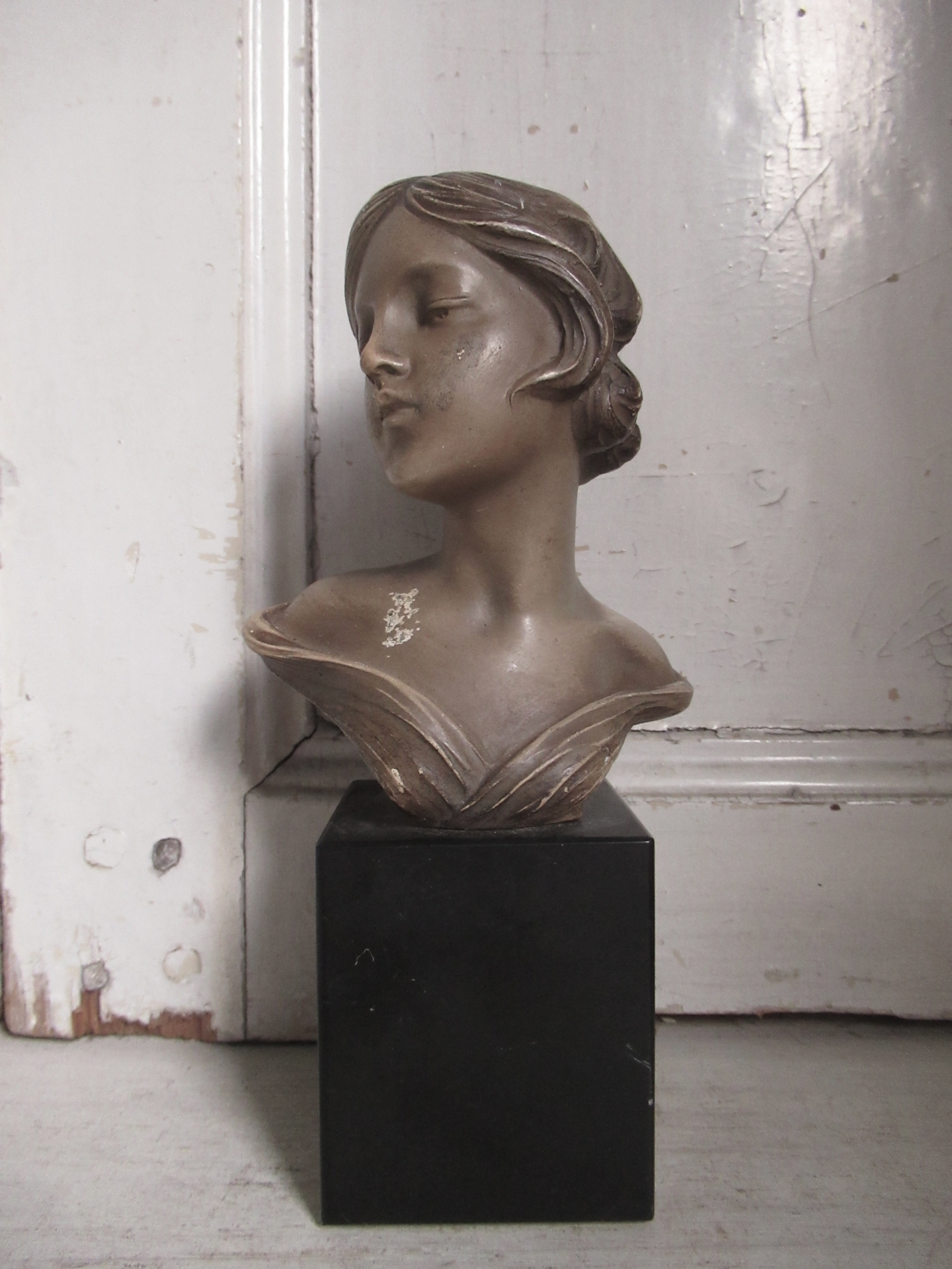 oud Belgisch beeldje , J. Dommisse - Afbeelding 3